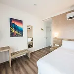 Dekatria Rooms&aparts Hotel 3*