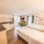 Dekatria Rooms&aparts Hotel