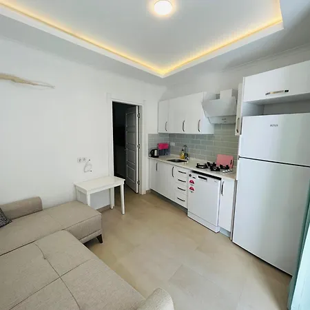Ξενοδοχείο Dekatria Rooms&aparts 3*
