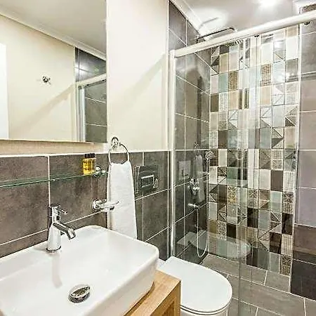 Dekatria Rooms&aparts 3* 卡斯