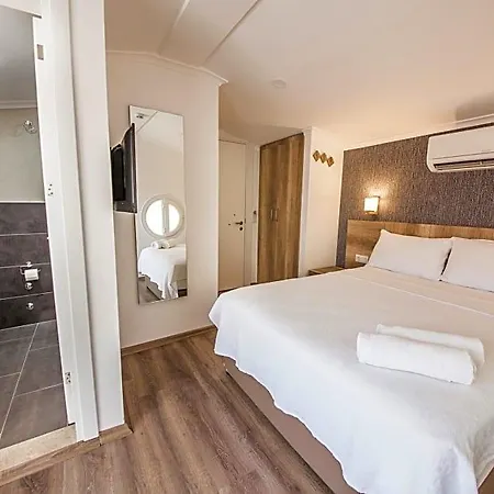 Dekatria Rooms&aparts 卡斯