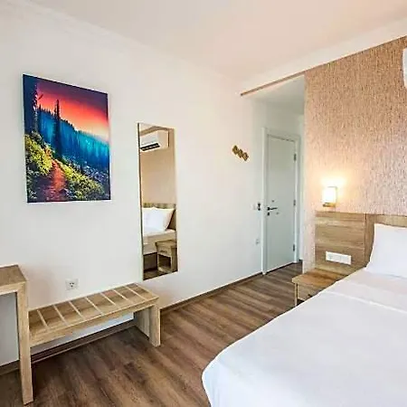 Dekatria Rooms&aparts 3* Kaş