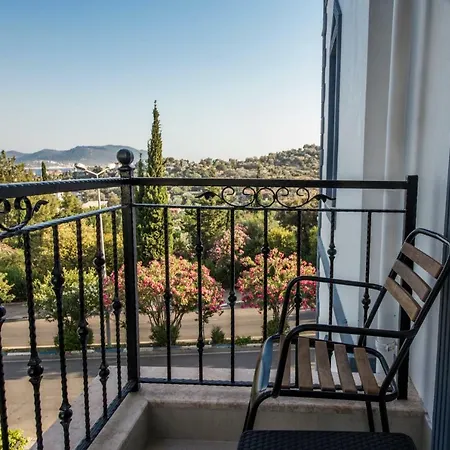 Otel Dekatria Rooms&aparts