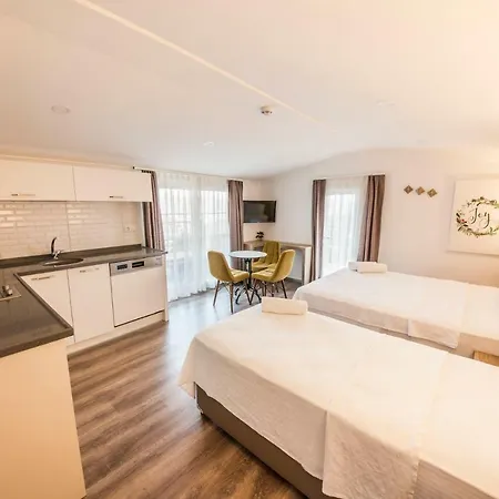 Dekatria Rooms&aparts Hotel