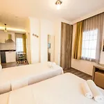 Dekatria Rooms&aparts Otel Kaş