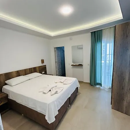 فندق Dekatria Rooms&aparts