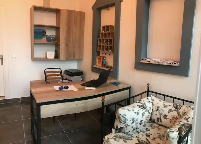 酒店 Dekatria Rooms&aparts